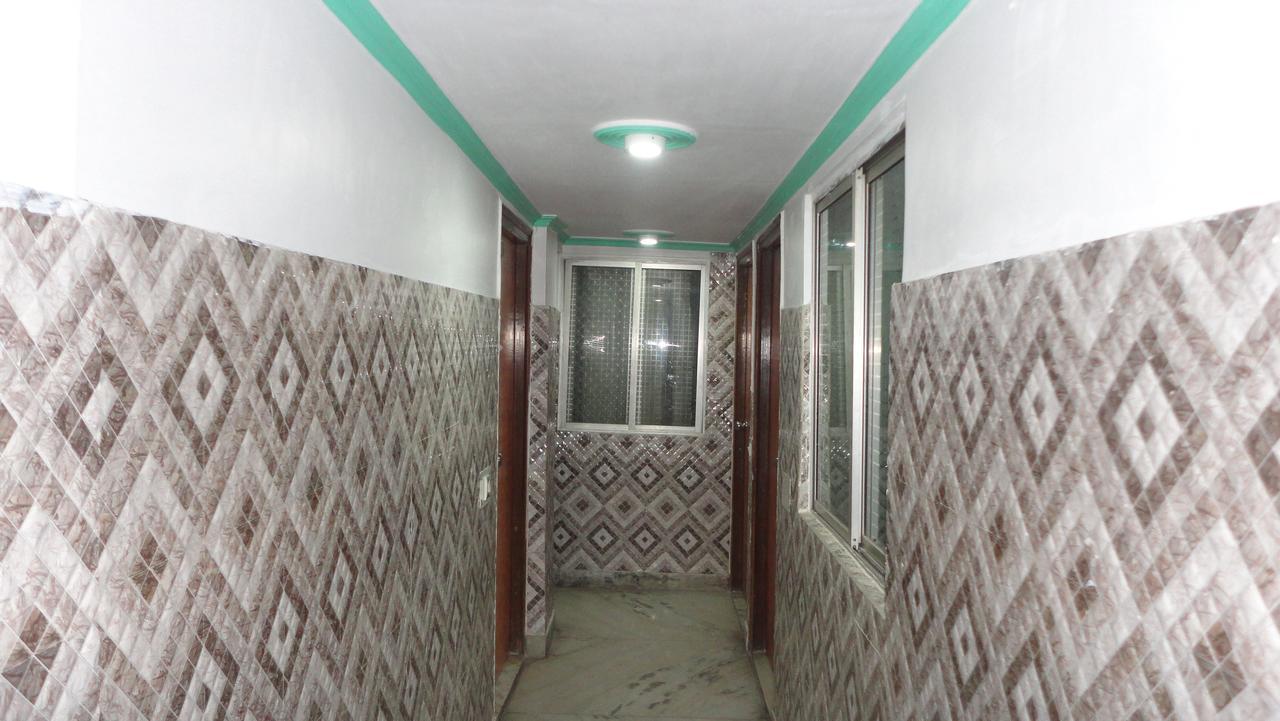 Hotel Swarajya Palace Агра Экстерьер фото